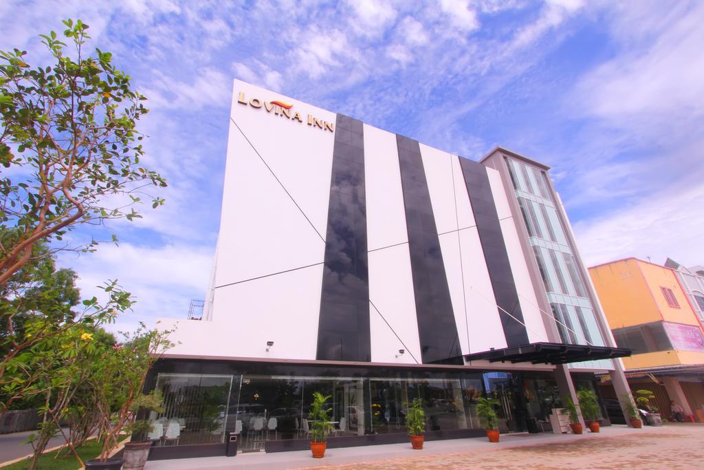 Lovina Inn Hotel Batam Nagoya Exterior photo